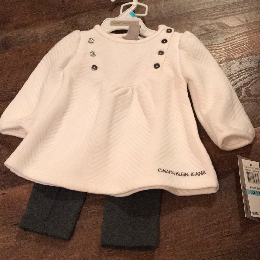 Calvin Klein 2 piece